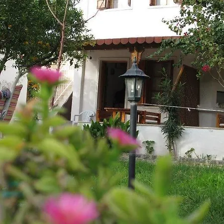 Lejlighedshotel Kontes Apart *